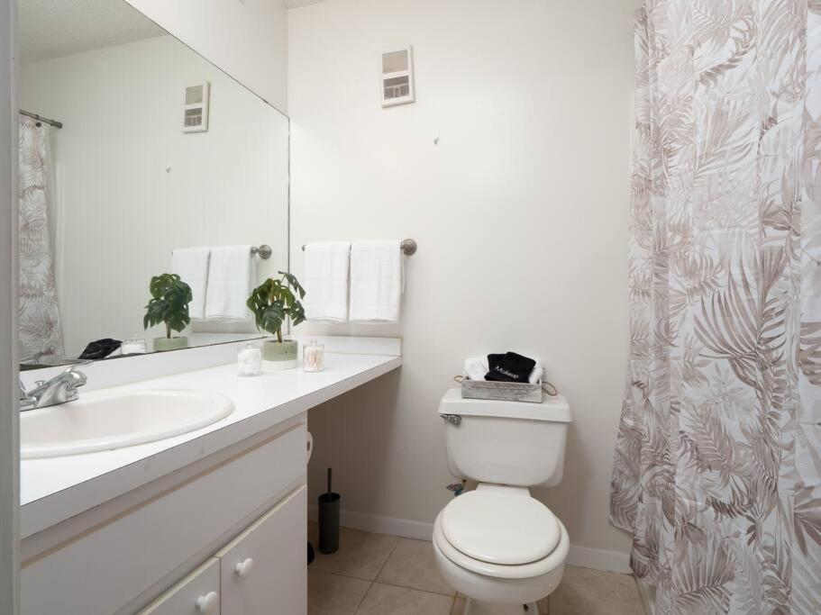 Spacious Condo Mins To Shands, University, & Downtown! Gainesville Buitenkant foto